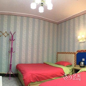 凤凰客随己便客栈酒店提供图片