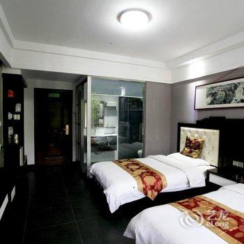 凤凰玉景阁酒店提供图片