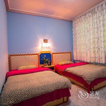 凤凰客随己便客栈酒店提供图片