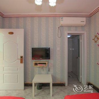 凤凰客随己便客栈酒店提供图片