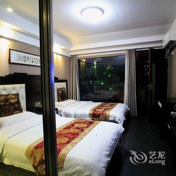 凤凰玉景阁酒店提供图片