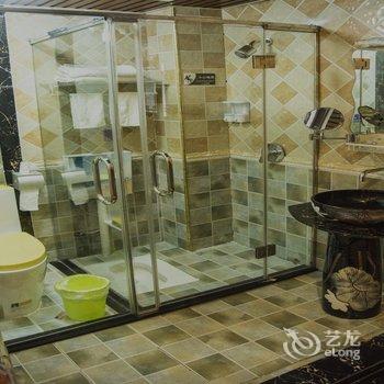 凤凰百花园临江主题客栈酒店提供图片