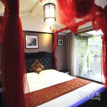 凤凰玉景阁酒店提供图片