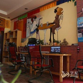 张掖七彩丹霞国际青年旅舍酒店提供图片
