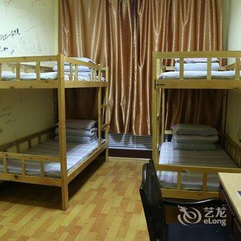 张掖七彩丹霞国际青年旅舍酒店提供图片