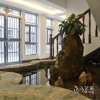 罗平湖苑精品酒店酒店提供图片