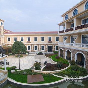 洪湖陌上庄园酒店(太阳岛国际中学店)酒店提供图片