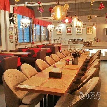 重庆桉树林电影主题酒店酒店提供图片