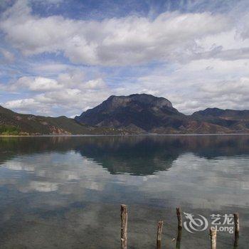 泸沽湖银湖月畔酒店酒店提供图片