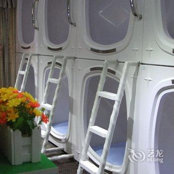 深圳顺旅太空舱胶囊客栈酒店提供图片