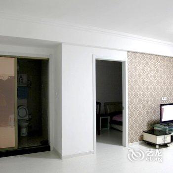 安居家庭连锁公寓(丹东丹建新时代店)酒店提供图片