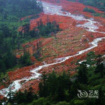 海螺沟登巴客栈酒店提供图片