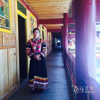 平武县白马藏家民宿氐人部落酒店提供图片