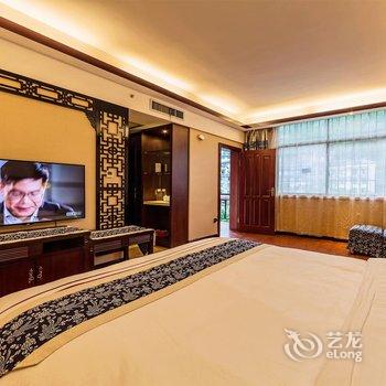 凤凰河岸天华楼苗族文化精品酒店酒店提供图片