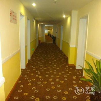 如家快捷酒店(峨眉山步行街店)酒店提供图片