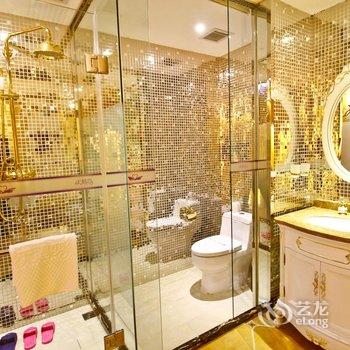 天鹅恋情侣主题酒店(西安小寨店)酒店提供图片