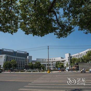 绍兴市果丁图书酒店酒店提供图片