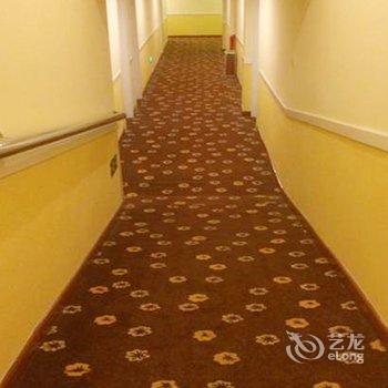 如家快捷酒店(荣成南山中路高铁站店)酒店提供图片