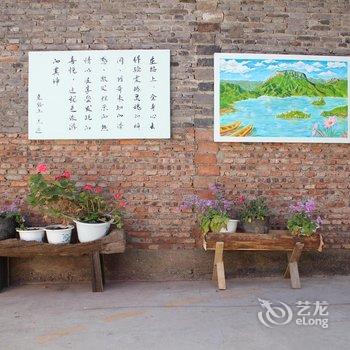 丽江泸沽湖在路上足迹客栈酒店提供图片