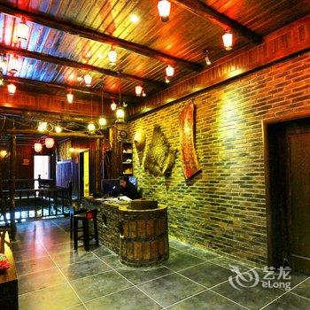 凤凰等你来.青蜜轻奢民宿酒店提供图片