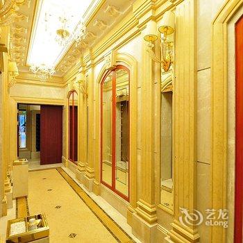 万爱情侣主题酒店(昆明汇都店)酒店提供图片