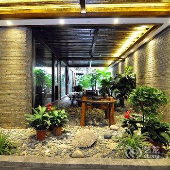 昆明亨瑞丰客栈(万商城店)酒店提供图片