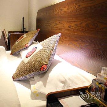 昆明亨瑞丰客栈(万商城店)酒店提供图片