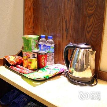 昆明亨瑞丰客栈(万商城店)酒店提供图片