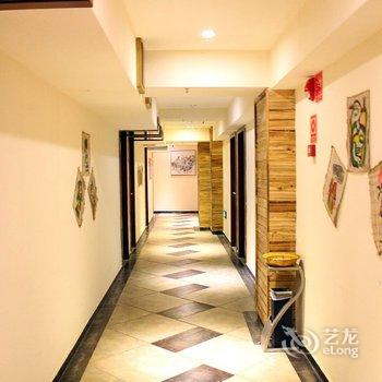 昆明亨瑞丰客栈(万商城店)酒店提供图片