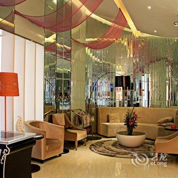 镇平七彩虹摄影主题连锁酒店酒店提供图片
