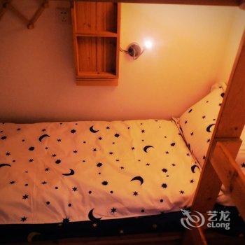 尚晋青年旅舍(常州恐龙园河海大学店)酒店提供图片