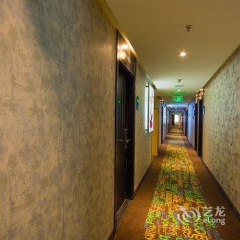 西安微少爷智慧酒店(钟鼓楼回民街店)酒店提供图片