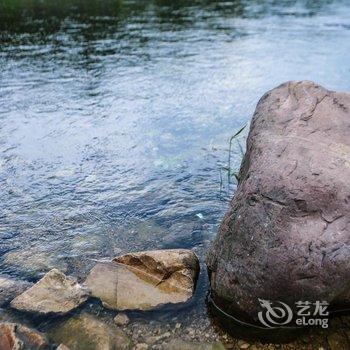 张家界微公馆山水之恋主题客栈酒店提供图片