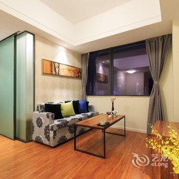 柳州二一优家连锁酒店公寓城中万达店酒店提供图片