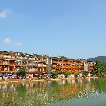 凤凰一期一会客栈酒店提供图片
