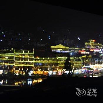 凤凰一期一会客栈酒店提供图片