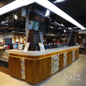 张家界1982初见客栈(森林公园武陵源店)酒店提供图片