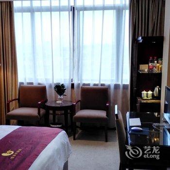 南部县常青大酒店酒店提供图片