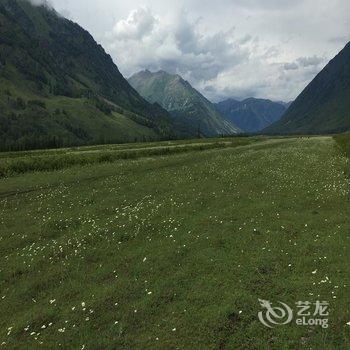 布尔津禾木悠山居客栈用户上传图片