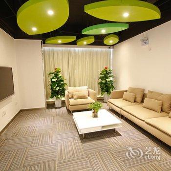 史瑞弗酒店(电视塔城南客运站)酒店提供图片