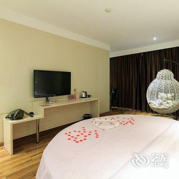 辉县市华隆丽都风尚酒店酒店提供图片