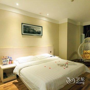 辉县市华隆丽都风尚酒店酒店提供图片