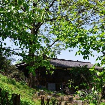 峨眉山洗尘山居客栈酒店提供图片