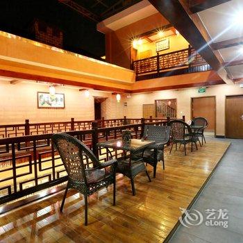张家界溪布街陆号客栈酒店提供图片
