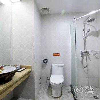 张家界溪布街陆号客栈酒店提供图片