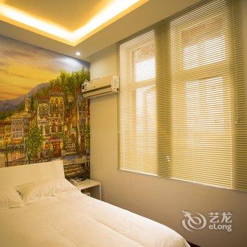 阜南埃菲尔主题宾馆酒店提供图片