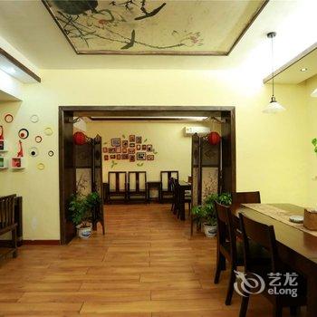 湘西花筑·悦凤凰古城坡山公馆客栈酒店提供图片