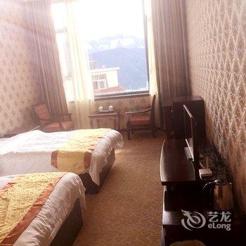 德钦神峰聚缘酒店酒店提供图片