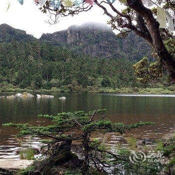 香格里拉自游行酒店酒店提供图片