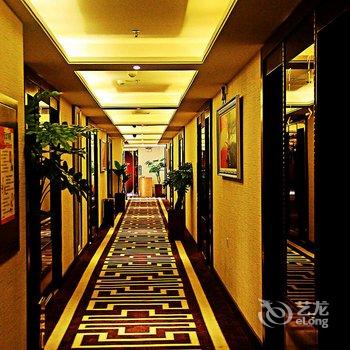 镇平LT时尚酒店酒店提供图片